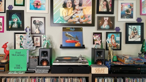 Header of dontscratchthevinyl