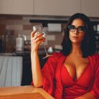 Emma Amelia @emmaamelia Leaks OnlyFans 

 profile picture