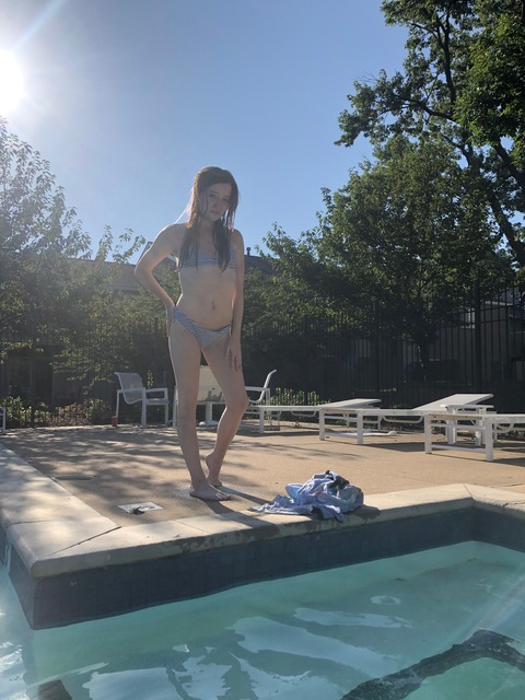 Header of minititties02