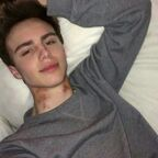 Onlyfans leaked morons 

 profile picture