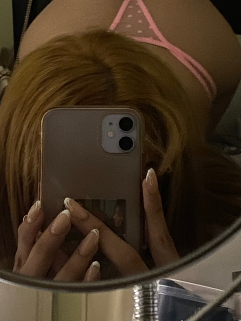 Header of mwuahsteph