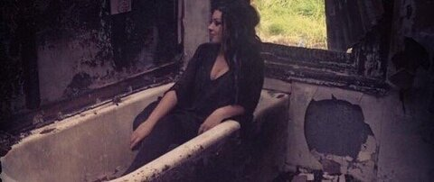 Header of paytieamber