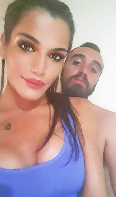 Header of thehottestcouple