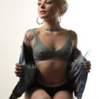 therealchloecarter (Chloe Carter) OnlyFans Leaked Pictures and Videos 

 profile picture