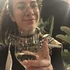 tiasdailydiary (Tia) free OnlyFans Leaked Videos and Pictures 

 profile picture